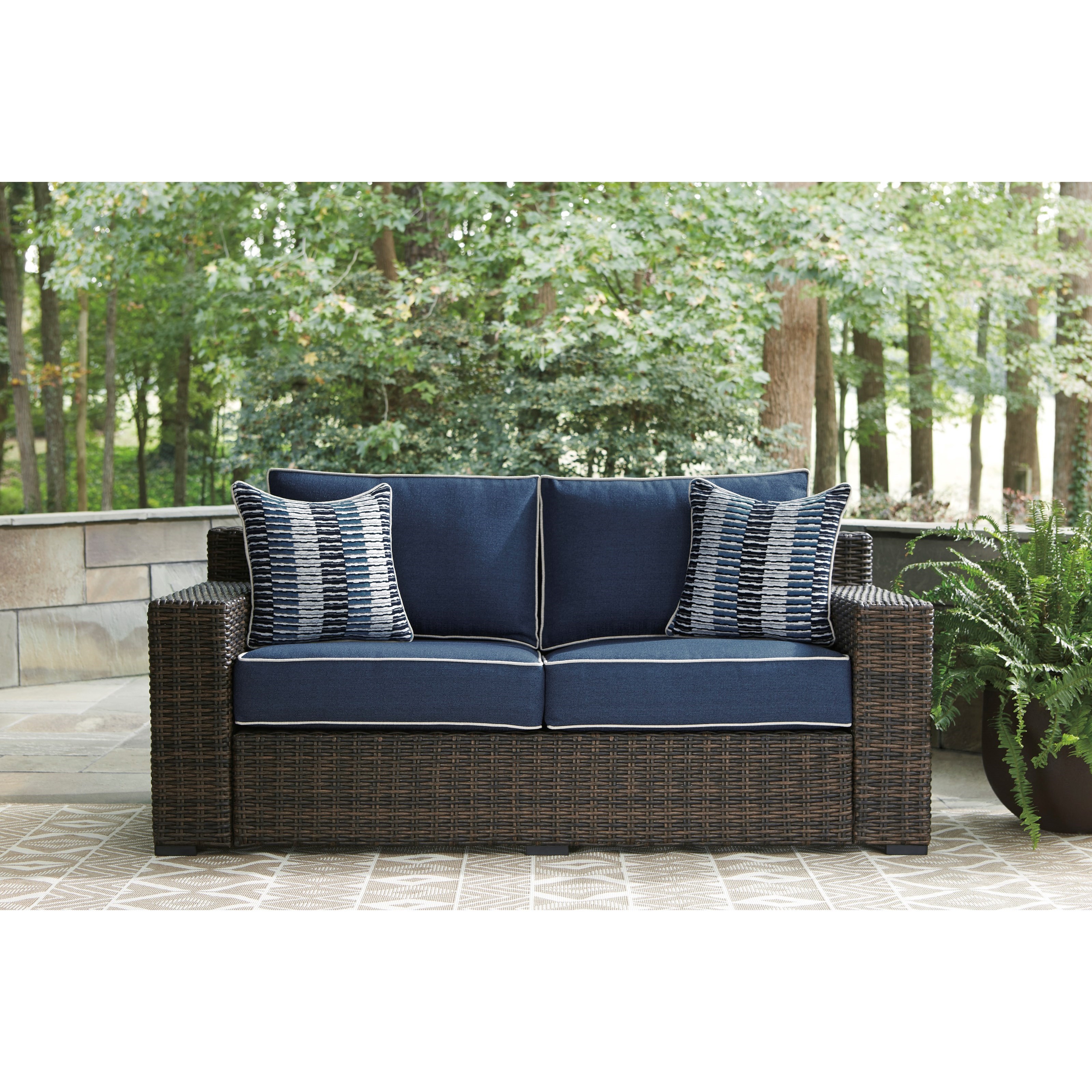 Small outdoor couch deals